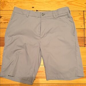 Walter Hagen Men's Gray Flat Front Shorts